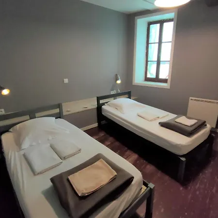 - La Coquille A Deux Pas De L'abbaye Apartment *